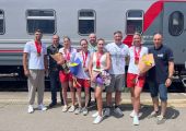 Сегодня на железнодорожном вокзале города Саратова встретили спортсменов.