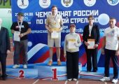 Сергей Малышев и Анастасия Пантелеева завоевали медали на чемпионате России по пулевой стрельбе.