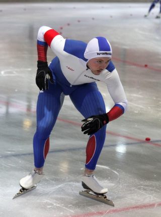 Всероссийские соревнования по конькобежному спорту.