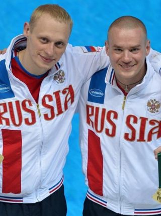 Илья Захаров - завоевал золото на Чемпионате России по прыжкам в воду. 