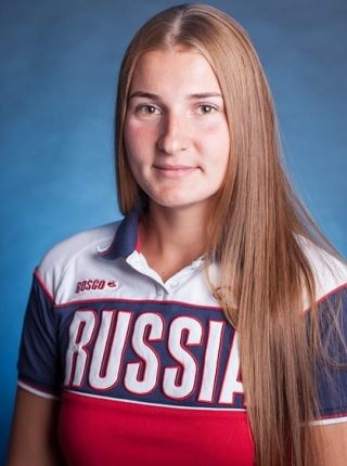 Мастер спорта международного класса Кира Степанова завоевала золото на Чемпионате России, который сейчас проходит в Москве.