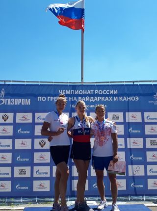 Кира Степанова серебряный призёр Чемпионата России по гребле на байдарках и каноэ 2021г.