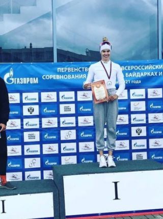 Елизавета Янучек- серебряный призер Первенства России.