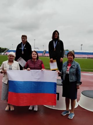 Галина Ранделина установила два рекорда России 2022 года.